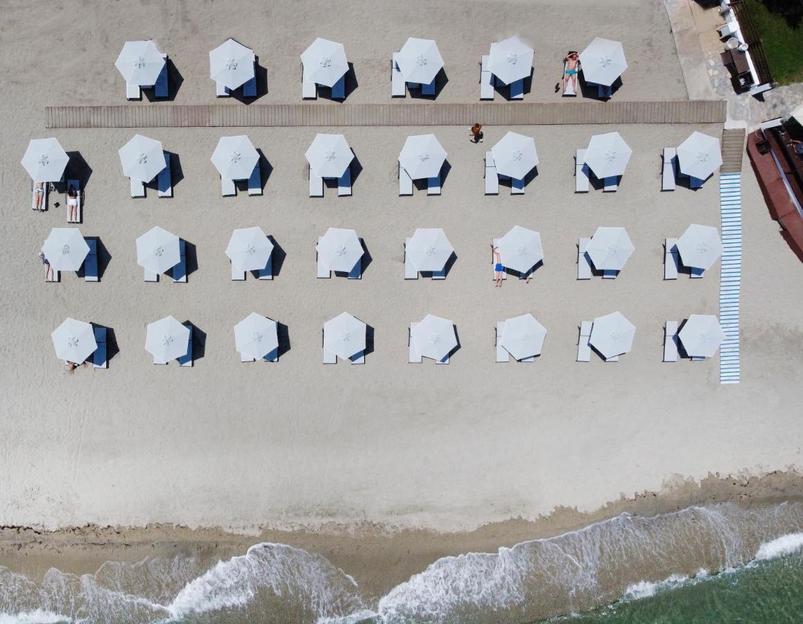 Hotel Golden Sun Nea Mesagkala Ngoại thất bức ảnh