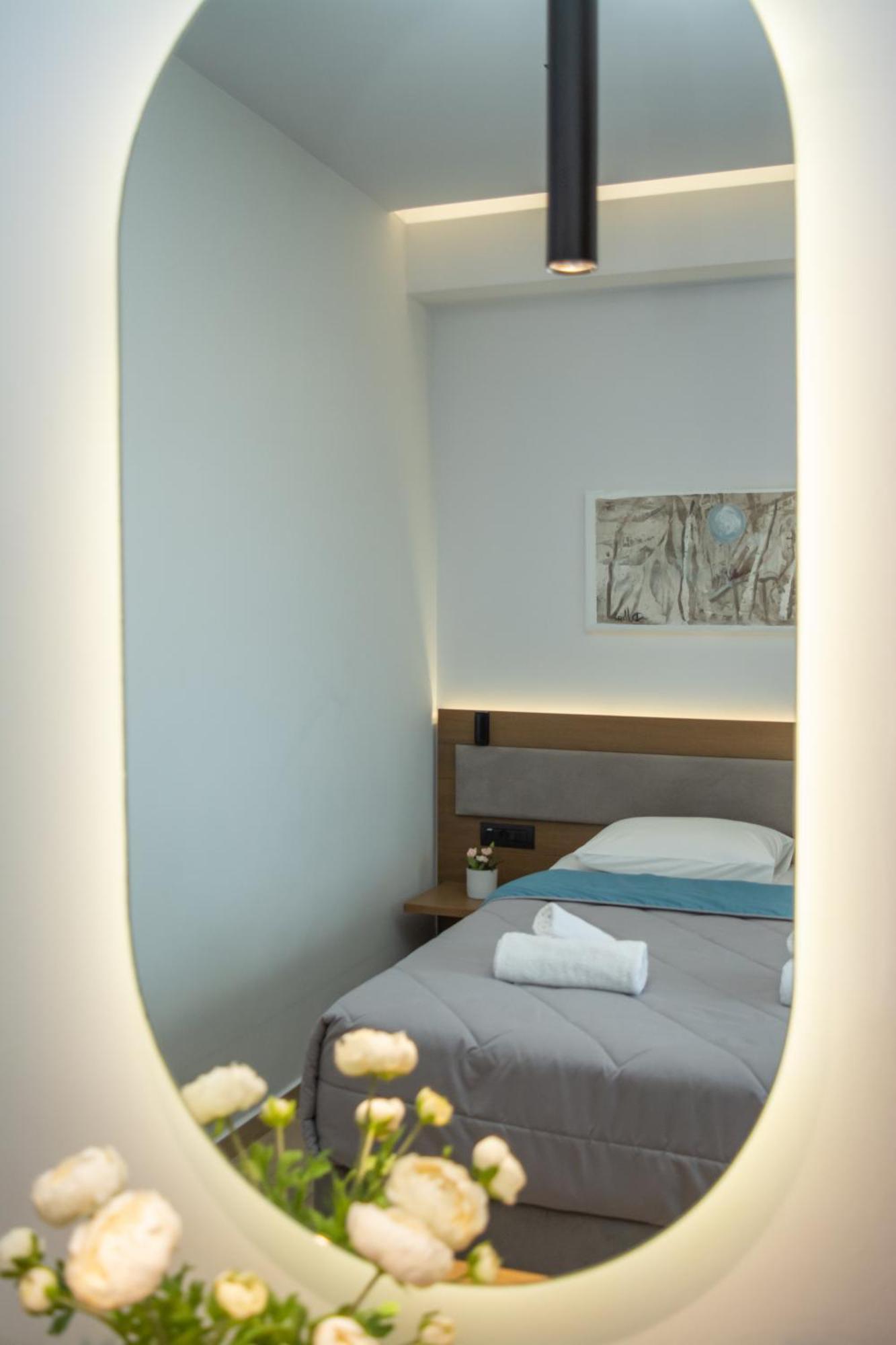 Hotel Golden Sun Nea Mesagkala Ngoại thất bức ảnh