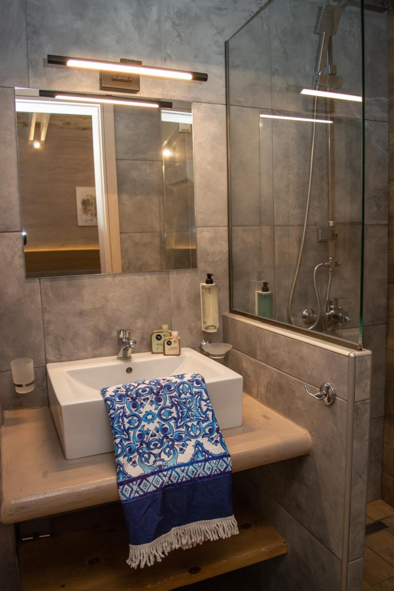 Hotel Golden Sun Nea Mesagkala Ngoại thất bức ảnh
