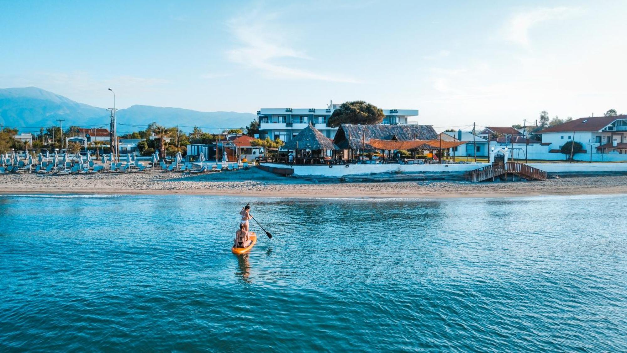 Hotel Golden Sun Nea Mesagkala Ngoại thất bức ảnh